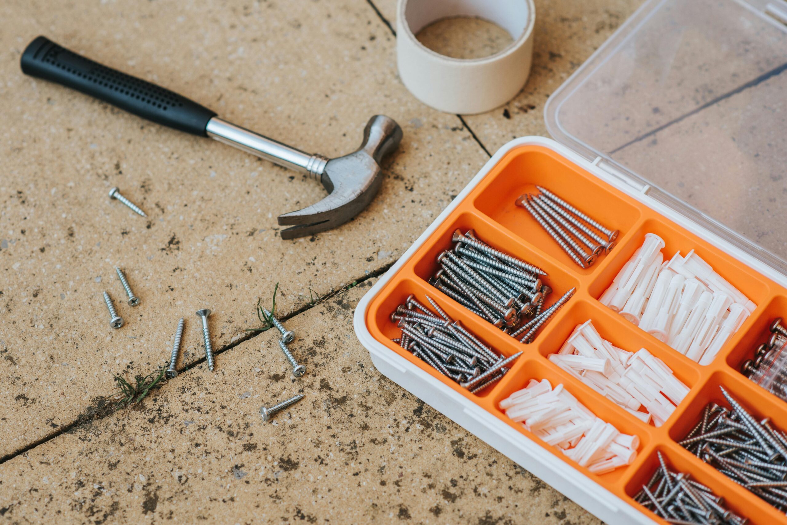 Fazer consertos e pequenos reparos